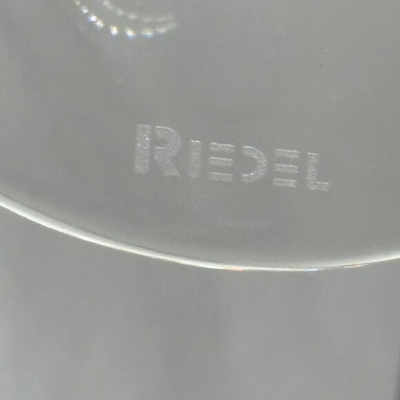 Riedel Wine Glasses Set of 2 Crystal Clear Elegant‎ Stemware Barware 8" - Picture 2 of 4